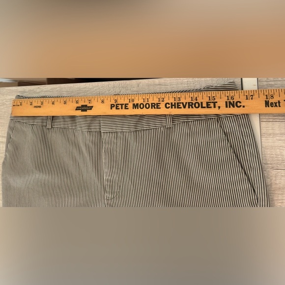 Norma Kamala Seersucker Pin Stripe Pants Taupe Cropped Cotton Blend Size 10 - Picture 9 of 10